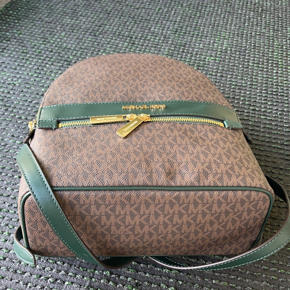 Michael Kors Kenly Backpack - Picture 3 of 16